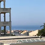 Gasthof Com Varanda E Vista De Mar