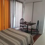 Com Varanda E Vista De Mar
