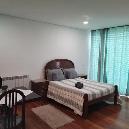 Próximo A Nova De Gaia Pensión Valadares (Vila Nova de Gaia, Porto)