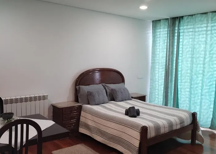 Proximo A Nova De Gaia Gasthof Valadares (Vila Nova de Gaia, Porto)