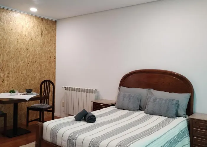 Proximo A Nova De Gaia Gasthof Valadares (Vila Nova de Gaia, Porto)