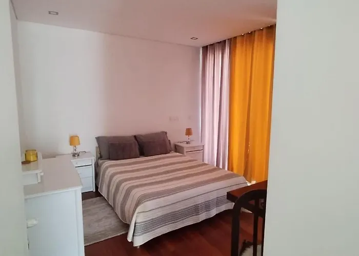 Proximo A Nova De Gaia Gasthof Valadares (Vila Nova de Gaia, Porto)